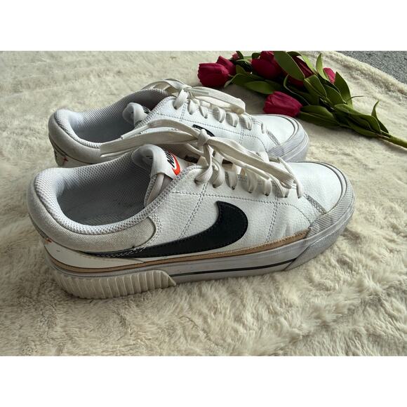 Nike Shoes - Nike Court Legacy Lift - Size 9.5